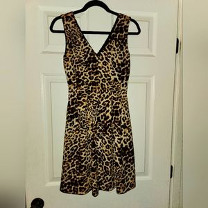Vince Camuto Leopard print dress